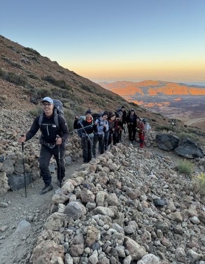Actividad 13 - Ascenso al Teide VIP con Refugio + Amanecer en la Cumbre - EXPERIENCIAS VIP SAWABONA TREK