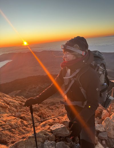 Actividad 13 - Ascenso al Teide VIP con Refugio + Amanecer en la Cumbre - EXPERIENCIAS VIP SAWABONA TREK